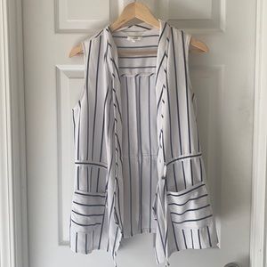 Maurices size small striped vest